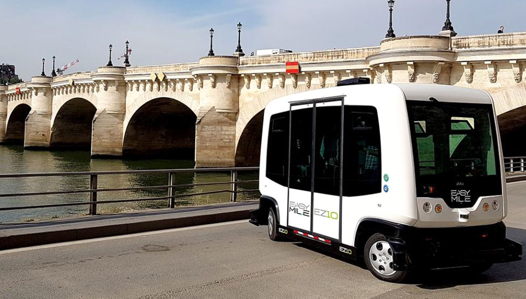 Electric shuttles sans driving wheels to arrive in California